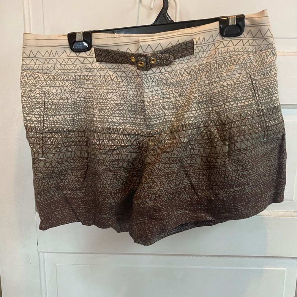 Anthropologie High Waisted Pleated Shorts Size 12 NWT